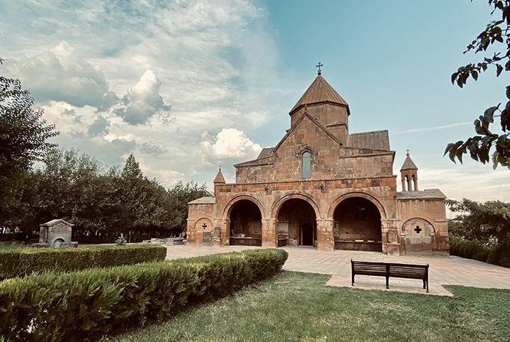 ՍՈՒՐԲ ԳԱՅԱՆԵ ՎԱՆՔ