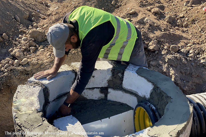 ԱՎԱՐՏԻՆ ԵՆ ՄՈՏԵՆՈՒՄ ԿԱՐՃԻԿՅԱՆ ՓՈՂՈՑԻ ՋՐԱՀԵՌԱՑՄԱՆ ՀԱՄԱԿԱՐԳԻ ԿԱՌՈՒՑՄԱՆ ԱՇԽԱՏԱՆՔՆԵՐԸ