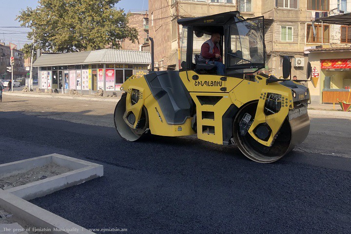 ՎՌԱՄ ԿՈՍՏԱՆՅԱՆ ՓՈՂՈՑՈՒՄ ՇԱՐՈՒՆԱԿՎՈՒՄ ԵՆ ՀԻՄՆԱՆՈՐՈԳՄԱՆ ԱՇԽԱՏԱՆՔՆԵՐԸ