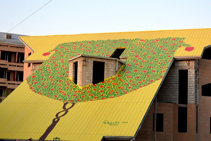 2704 ՏԵՐԵՎ ՈՒՆԵՑՈՂ ՆԿԱՐԱԶԱՐԴՎԱԾ ՆՌՆԵՆԻՆ՝ ՆՎԵՐ ՔԱՂԱՔԻՆ