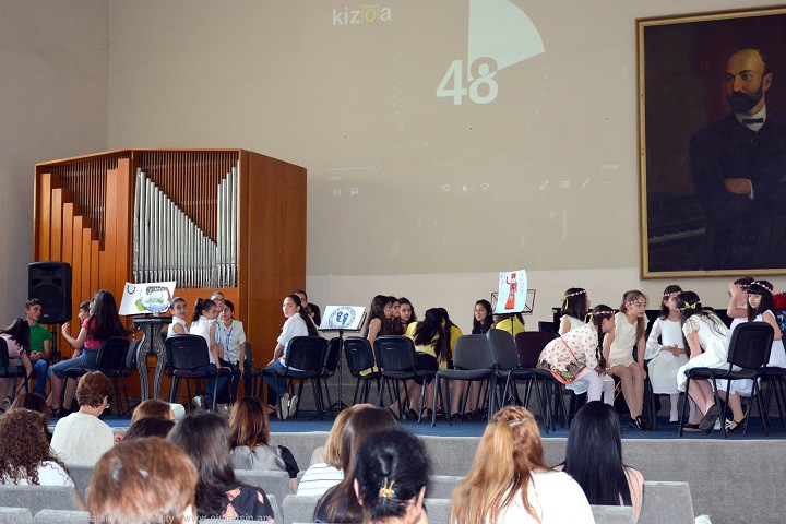 ԿՈՄԻՏԱՍՅԱՆ ՏԱՐՈՒՄ ՎԱՐԴԱՊԵՏԻՆ ՆՎԻՐՎԱԾ ՄԻՋՈՑԱՌՈՒՆԵՐԸ ԷՋՄԻԱԾՆՈՒՄ ԲԱԶՄԱԲՆՈՒՅԹ ԵՆ