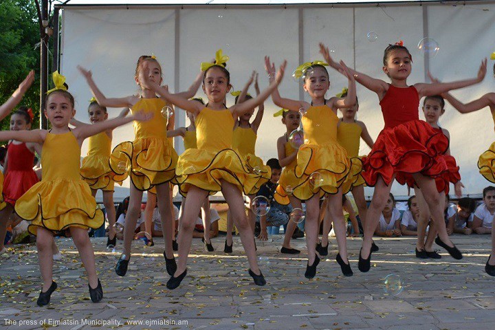 ՄՇԱԿՈՒԹԱՅԻՆ ԱՄԱՌ 2019