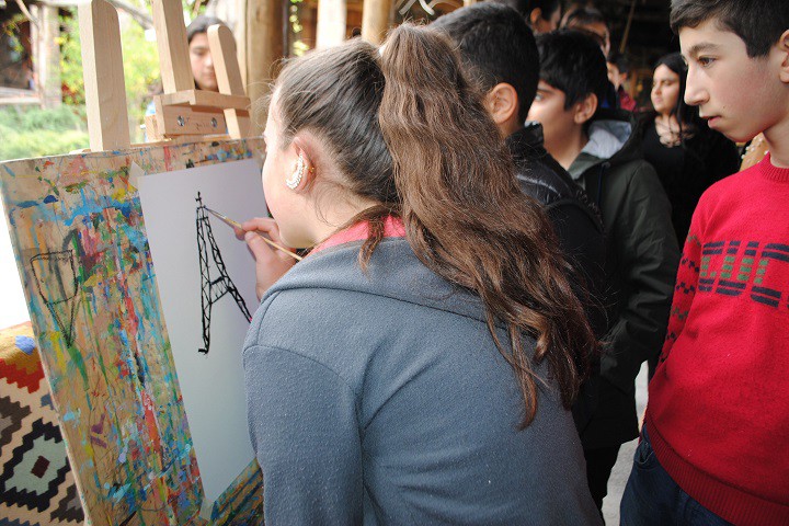 ՖՐԱՆԿՈՖՈՆԻԱՆ ԷՋՄԻԱԾՆՈՒՄ. «ՄԻՋՈՑԱՌՈՒՄ ՀԱՅ ՄԻԱՍՆՈՒԹՅԱՆ ԽԱՉ» ԲՄՀԿ-ՈՒՄ