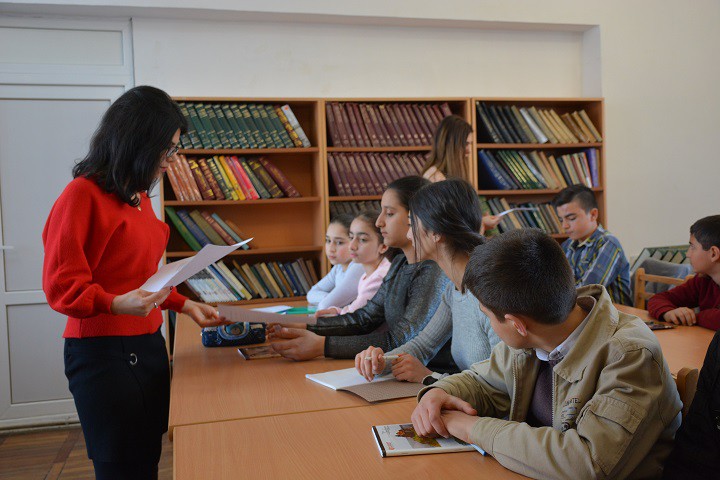 ԱՆԳԼԵՐԵՆԻ ԱՆՎՃԱՐ ԴԱՍԸՆԹԱՑՆԵՐ ՍՈՑԻԱԼԱՊԵՍ ԱՆԱՊԱՀՈՎ ԸՆՏԱՆԻՔՆԵՐԻ ԵՐԵԽԱՆԵՐԻ ՀԱՄԱՐ