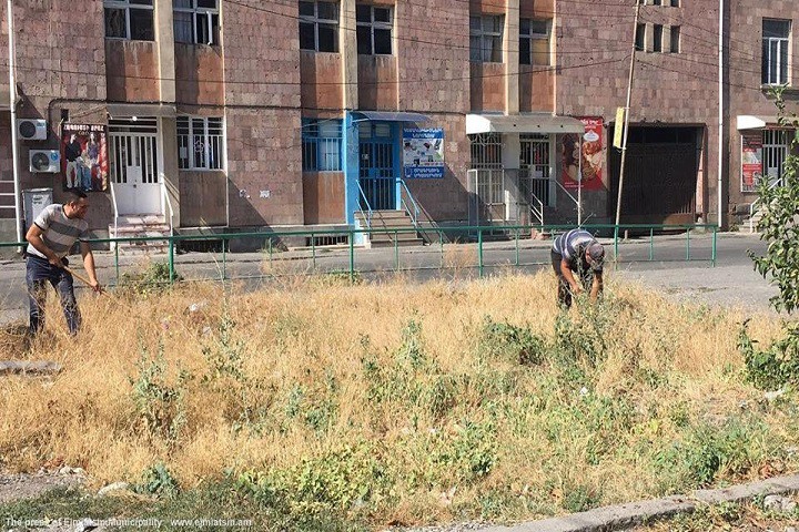 ՍԱՆԻՏԱՐԱԿԱՆ ՄԱՔՐՄԱՆ ԱՇԽԱՏԱՆՔՆԵՐ ԷՋՄԻԱԾՆՈՒՄ